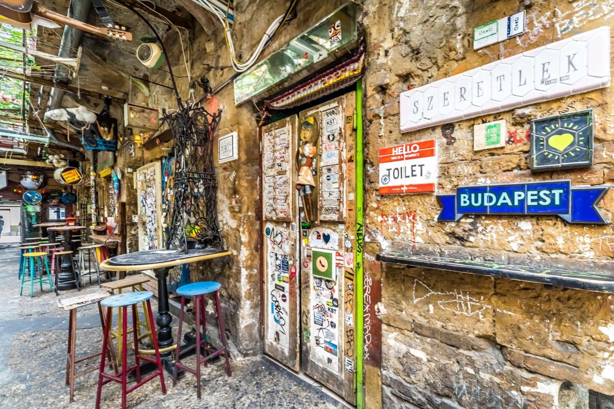 Wellness Wonderland: Garden, Sauna, Jacuzzi In Cbd Budapest Exterior photo